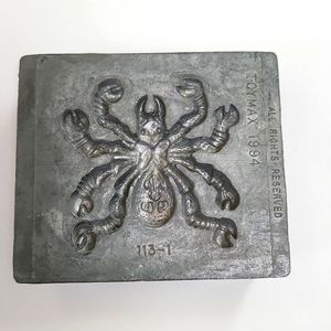 Vintage Creepy Crawlers Toy Max Spider Plate